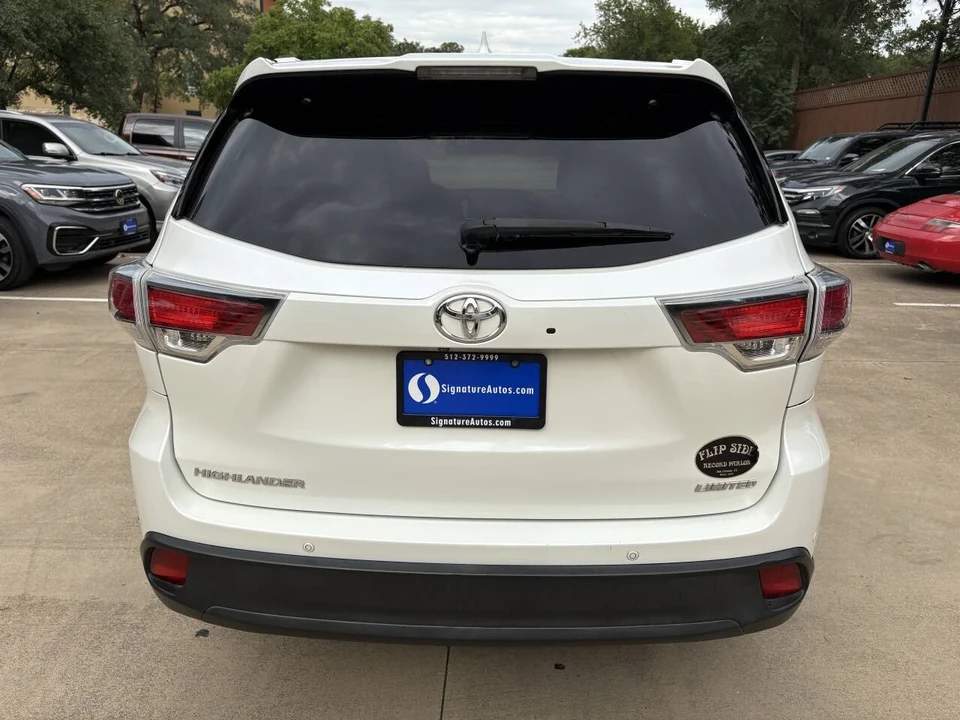 2015 Toyota Highlander - Image 21 of 21