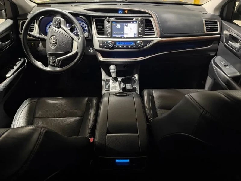 2015 Toyota Highlander - Image 9 of 12
