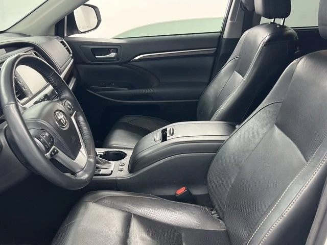 2015 Toyota Highlander - Image 7 of 8