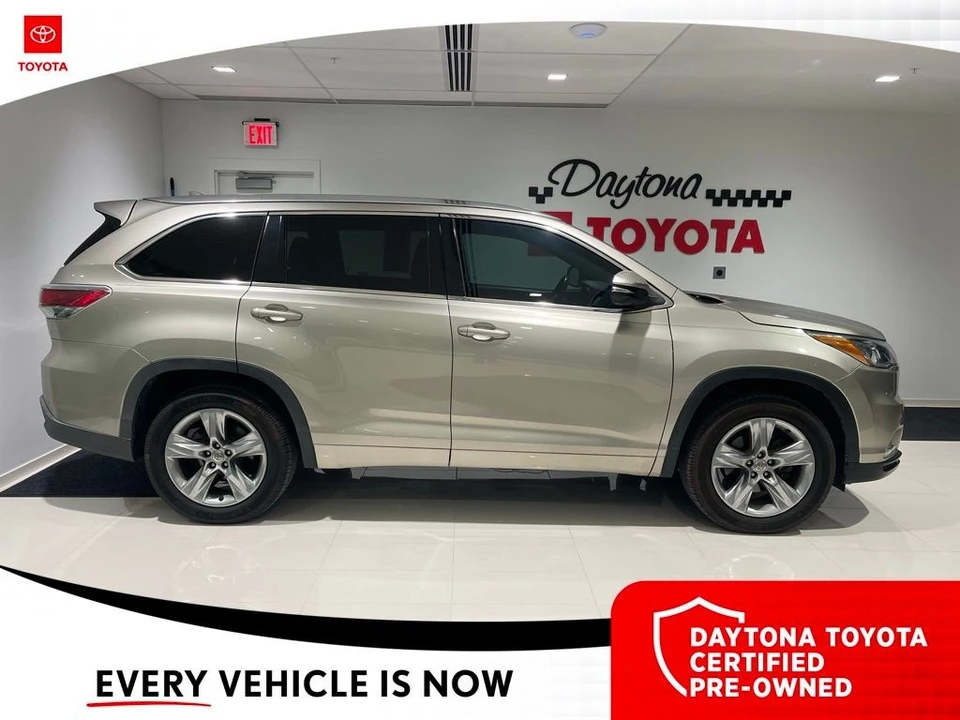 2015 Toyota Highlander - Image 2 of 10