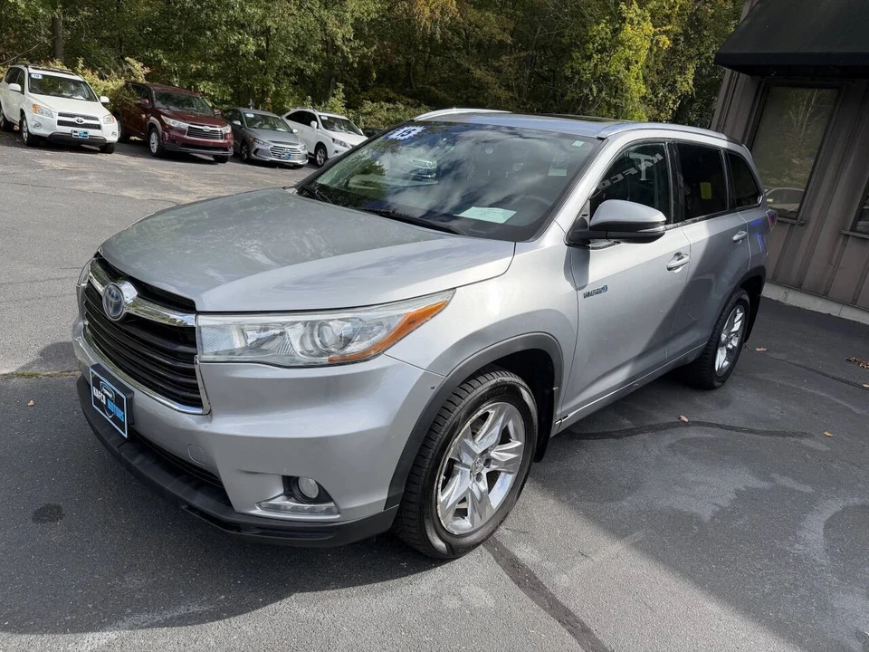 2015 Toyota Highlander - Image 6 of 21