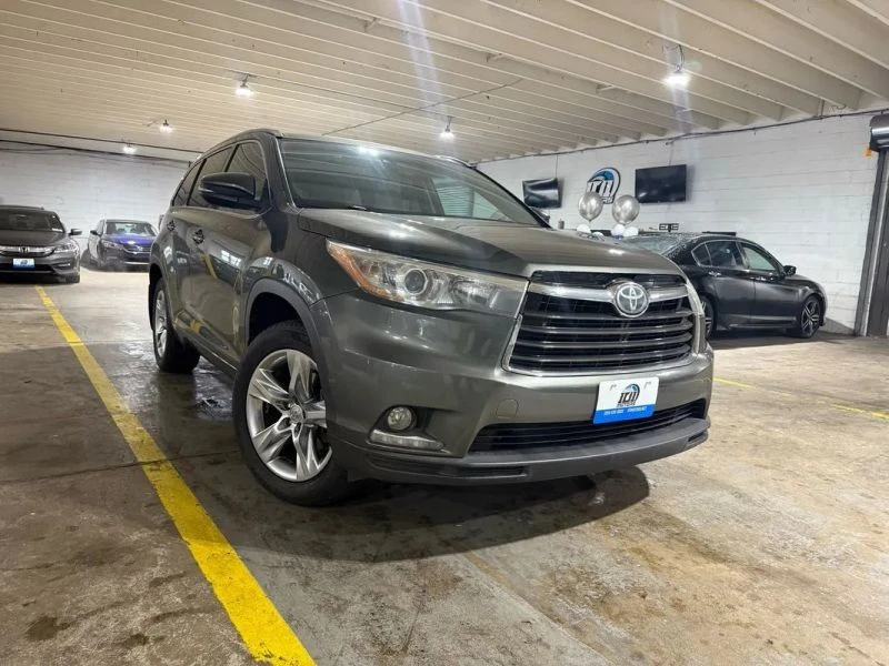 2015 Toyota Highlander - Image 6 of 12