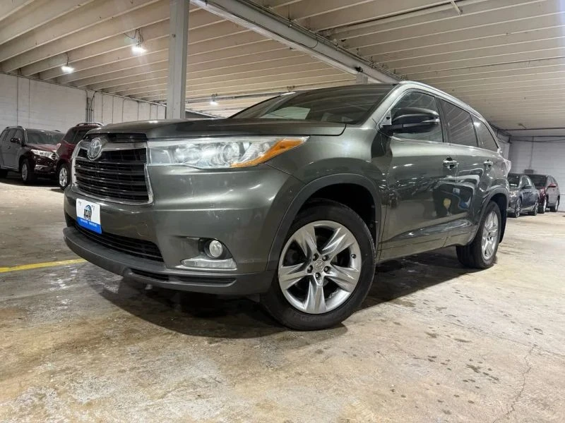 2015 Toyota Highlander - Image 2 of 12
