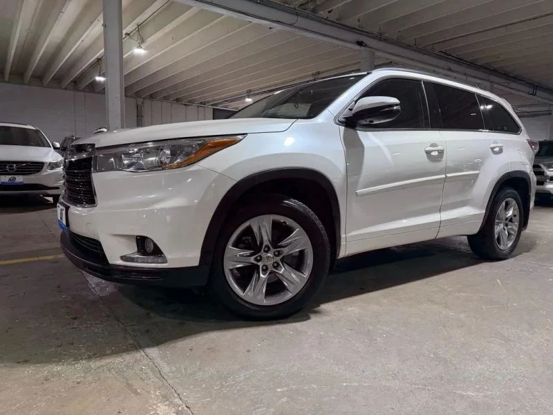 2015 Toyota Highlander - Image 2 of 12