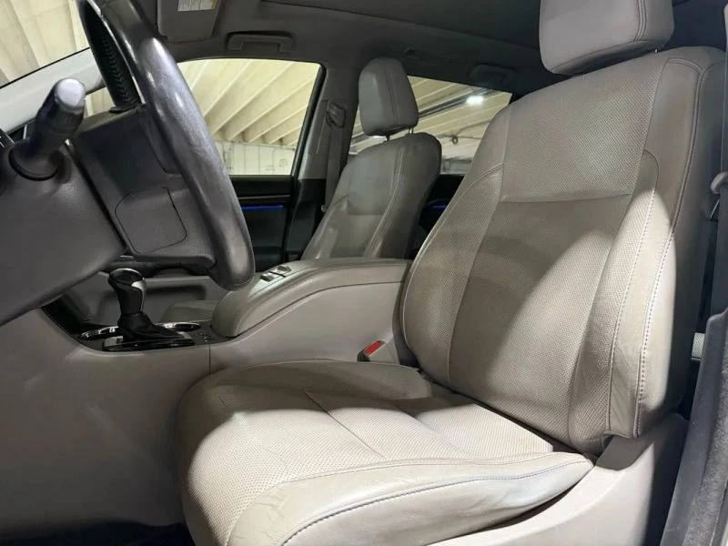 2015 Toyota Highlander - Image 10 of 12