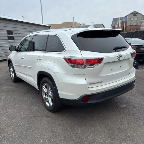 2015 Toyota Highlander - Image 5 of 12