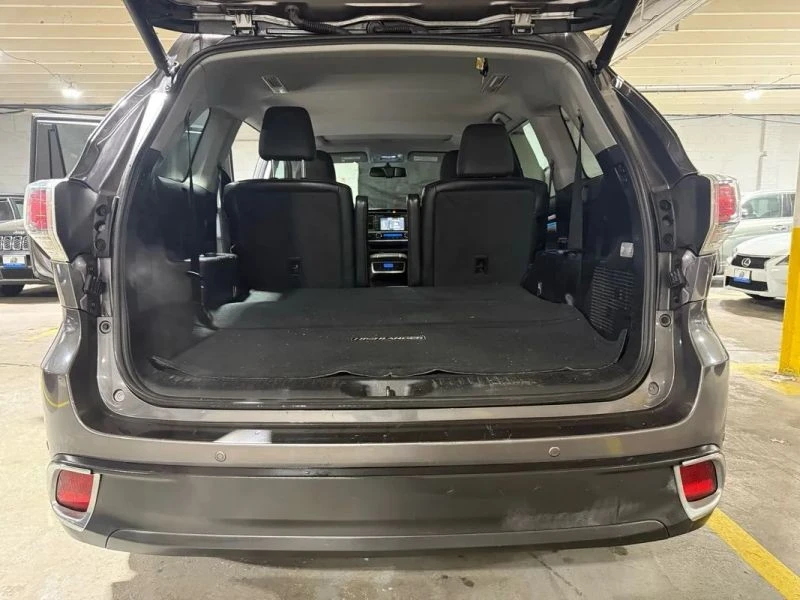 2015 Toyota Highlander - Image 7 of 12