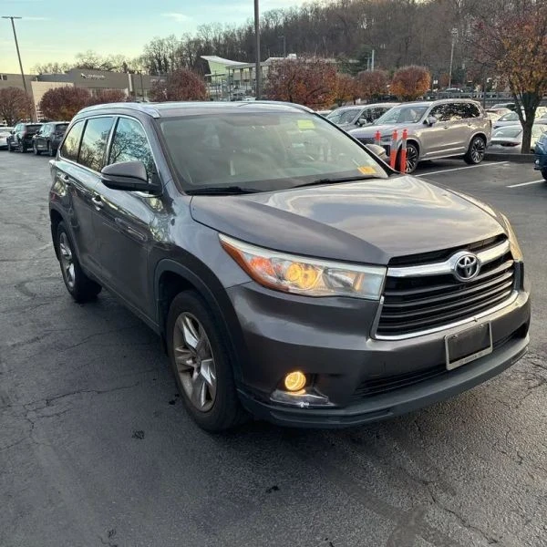 2015 Toyota Highlander - Image 12 of 12