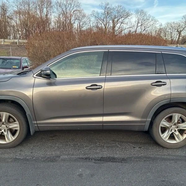 2015 Toyota Highlander - Image 4 of 12