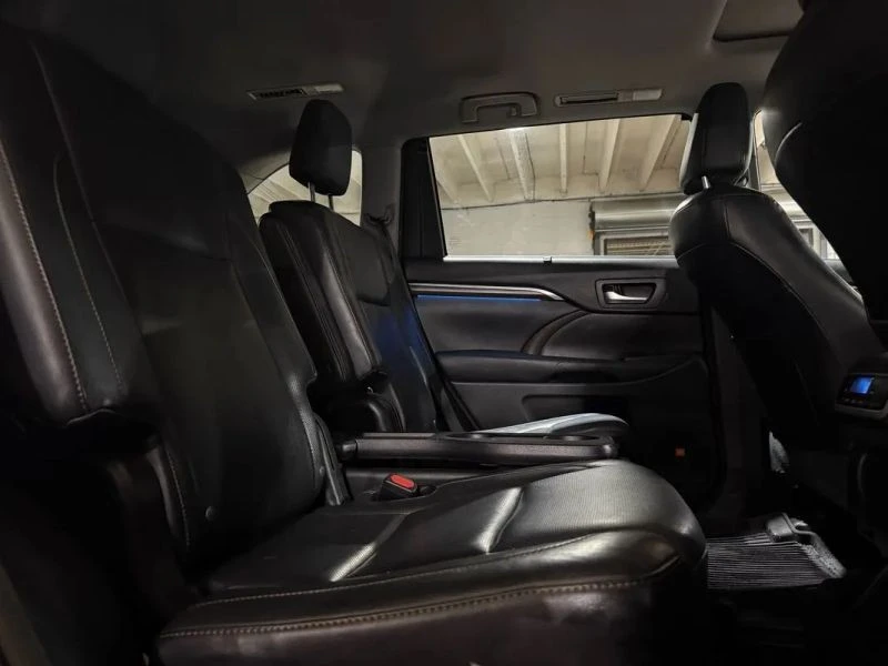 2015 Toyota Highlander - Image 12 of 12