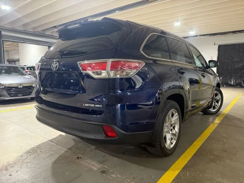2015 Toyota Highlander - Image 4 of 12