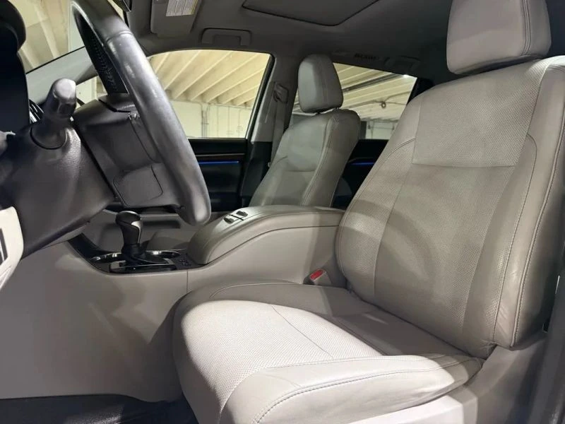 2015 Toyota Highlander - Image 9 of 12