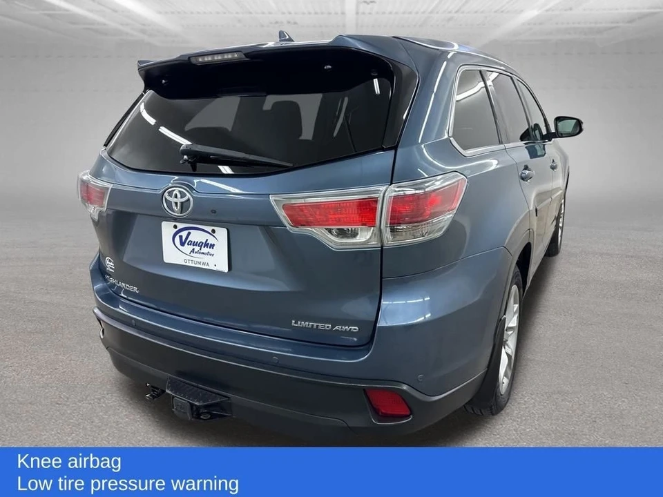 2015 Toyota Highlander - Image 11 of 12