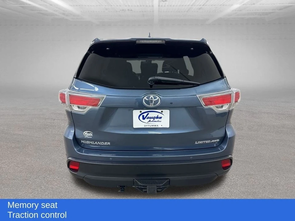 2015 Toyota Highlander - Image 10 of 12