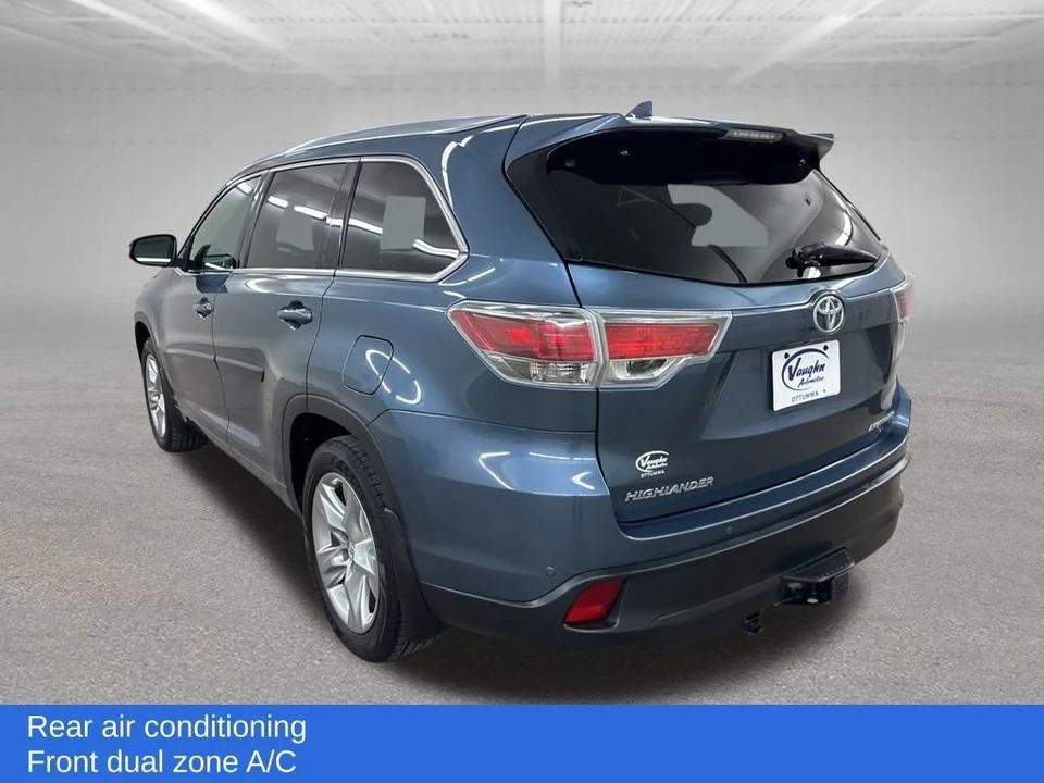 2015 Toyota Highlander - Image 8 of 12