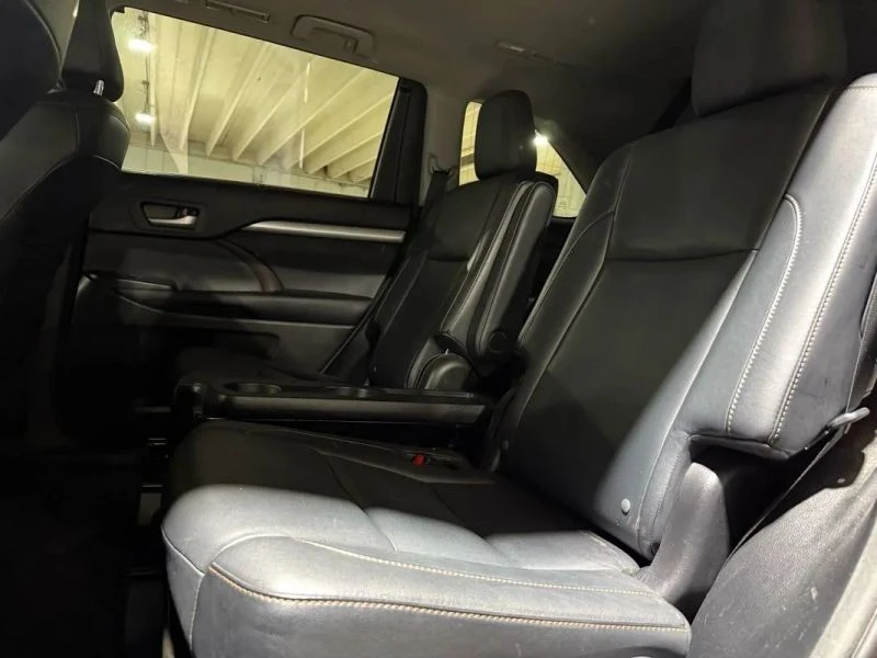 2015 Toyota Highlander - Image 12 of 12