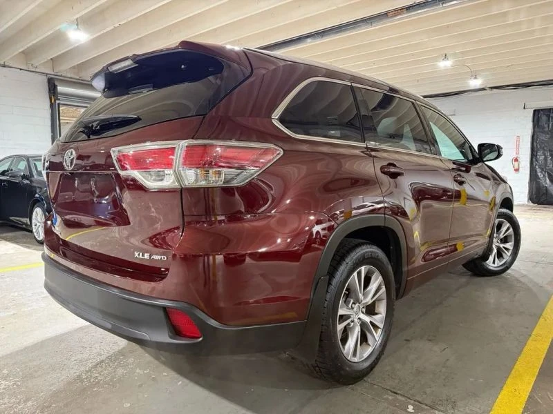 2015 Toyota Highlander - Image 4 of 12