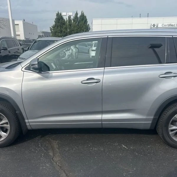 2015 Toyota Highlander - Image 4 of 12