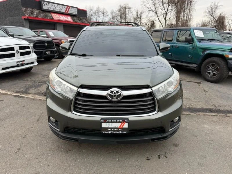 2015 Toyota Highlander - Image 2 of 12