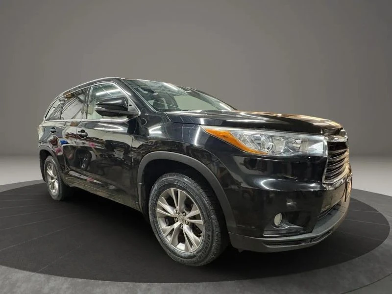 2015 Toyota Highlander - Image 2 of 12