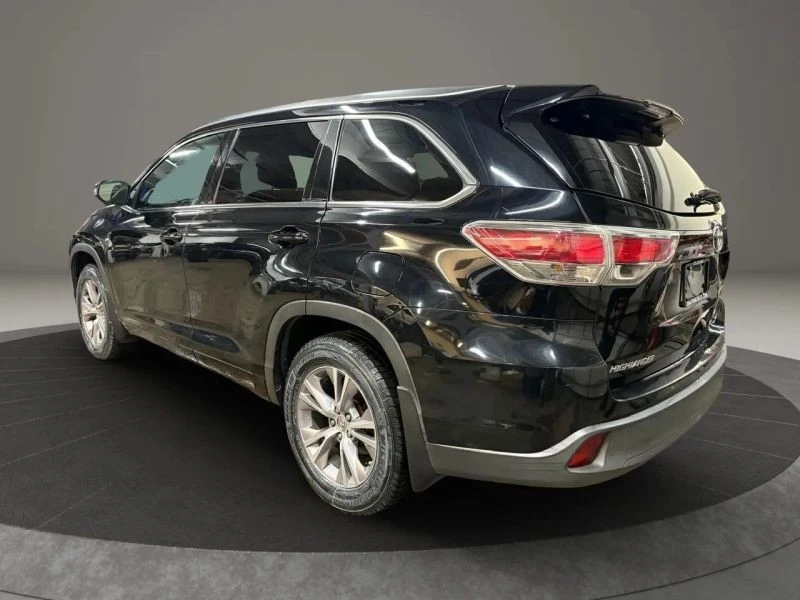 2015 Toyota Highlander - Image 7 of 12