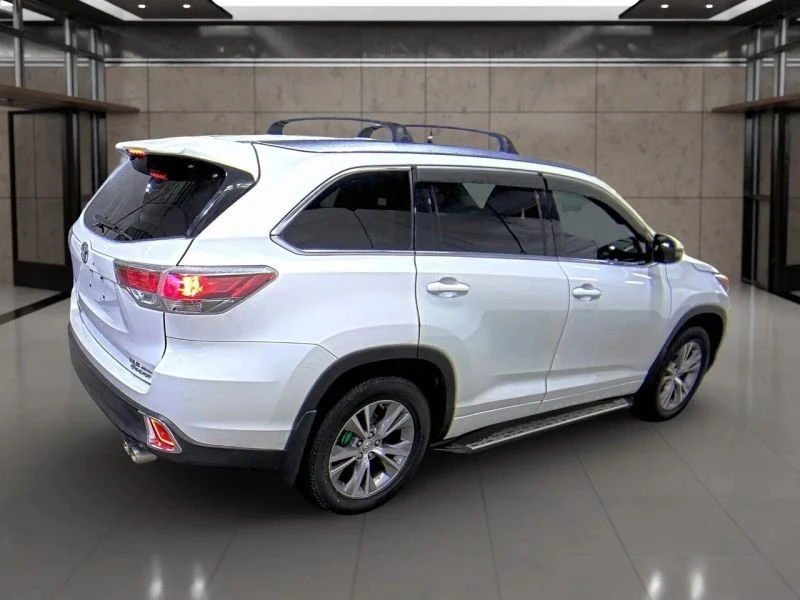 2015 Toyota Highlander - Image 5 of 6