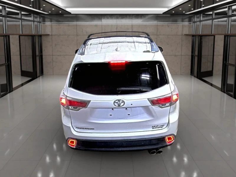 2015 Toyota Highlander - Image 3 of 6