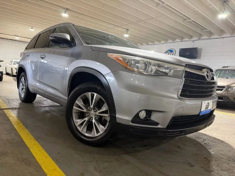 2015 Toyota Highlander - Image 5 of 12
