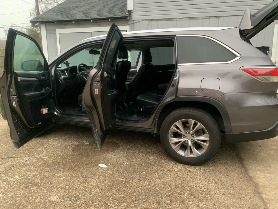 2015 Toyota Highlander - Image 4 of 21