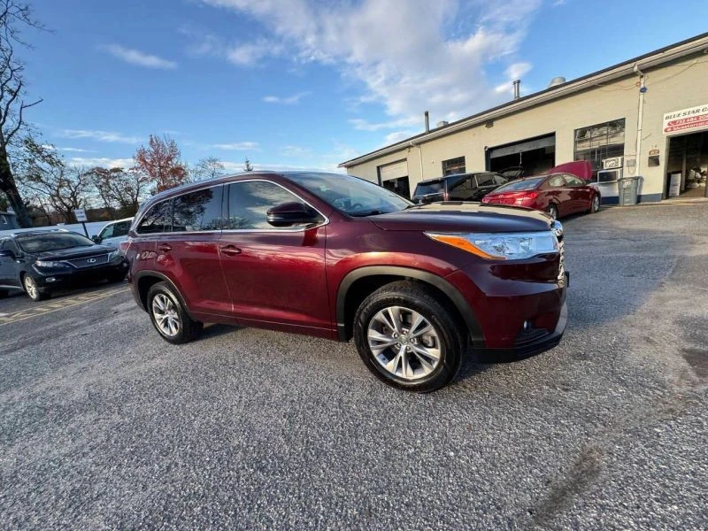 2015 Toyota Highlander - Image 6 of 12