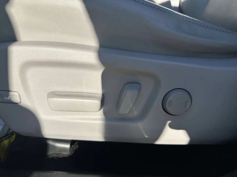 2015 Toyota Highlander - Image 21 of 21