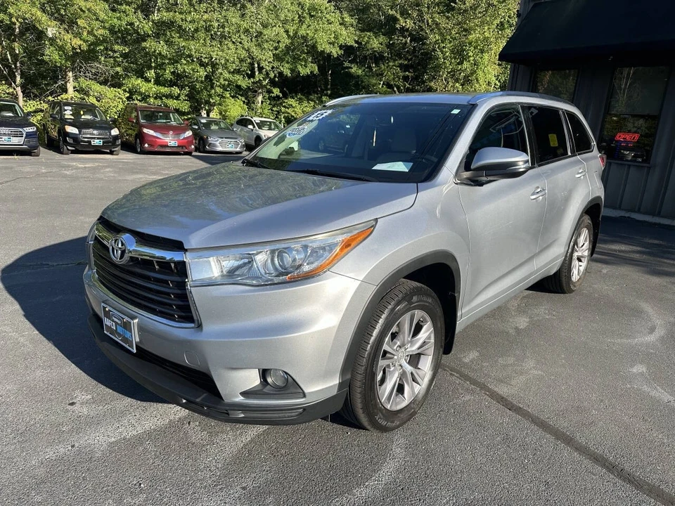 2015 Toyota Highlander - Image 3 of 21