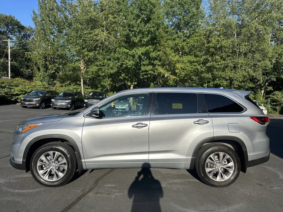 2015 Toyota Highlander - Image 4 of 21