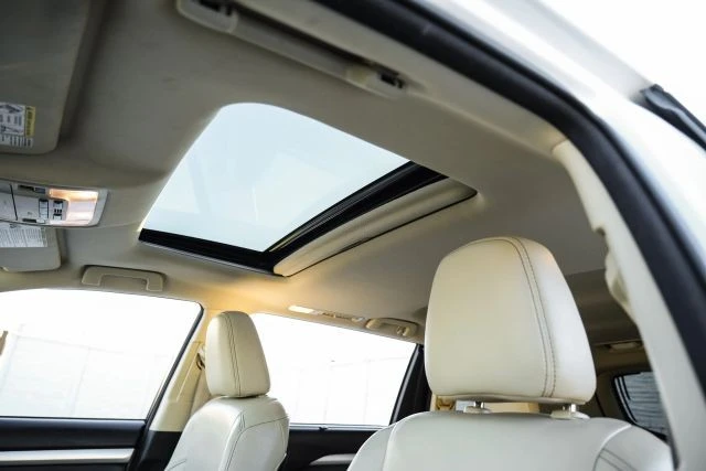 2015 Toyota Highlander - Image 5 of 31