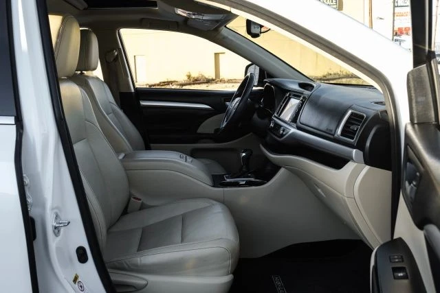 2015 Toyota Highlander - Image 31 of 31