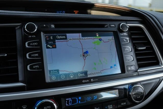 2015 Toyota Highlander - Image 21 of 31