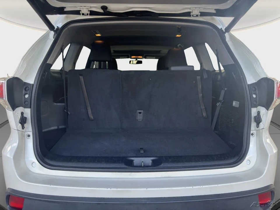 2015 Toyota Highlander - Image 21 of 21