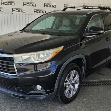 2015 Toyota Highlander XLE Sport Utility 4D