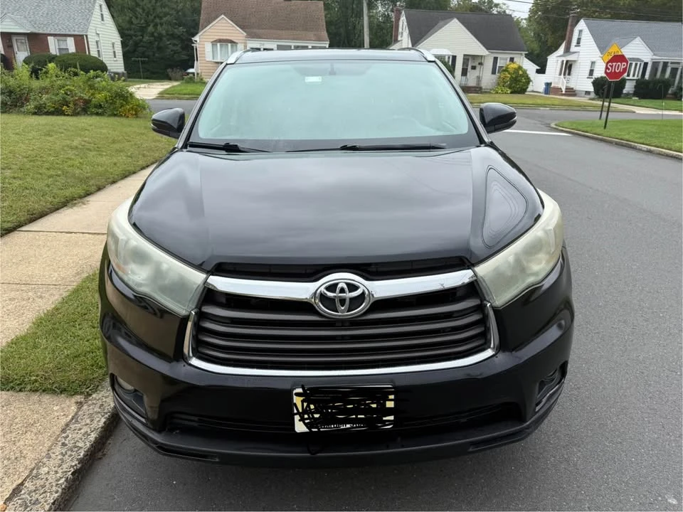 2015 Toyota Highlander - Image 7 of 8
