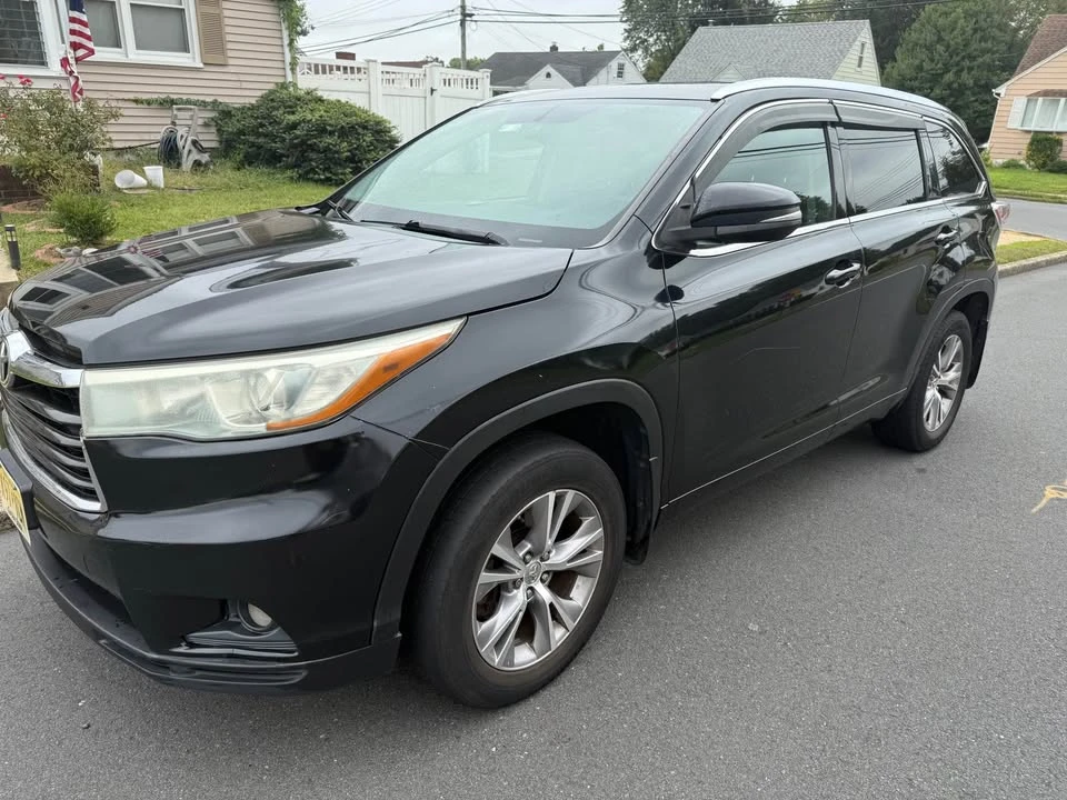 2015 Toyota Highlander - Image 5 of 8