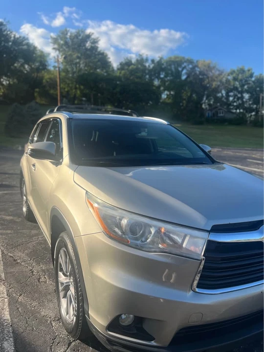 2015 Toyota Highlander - Image 6 of 20