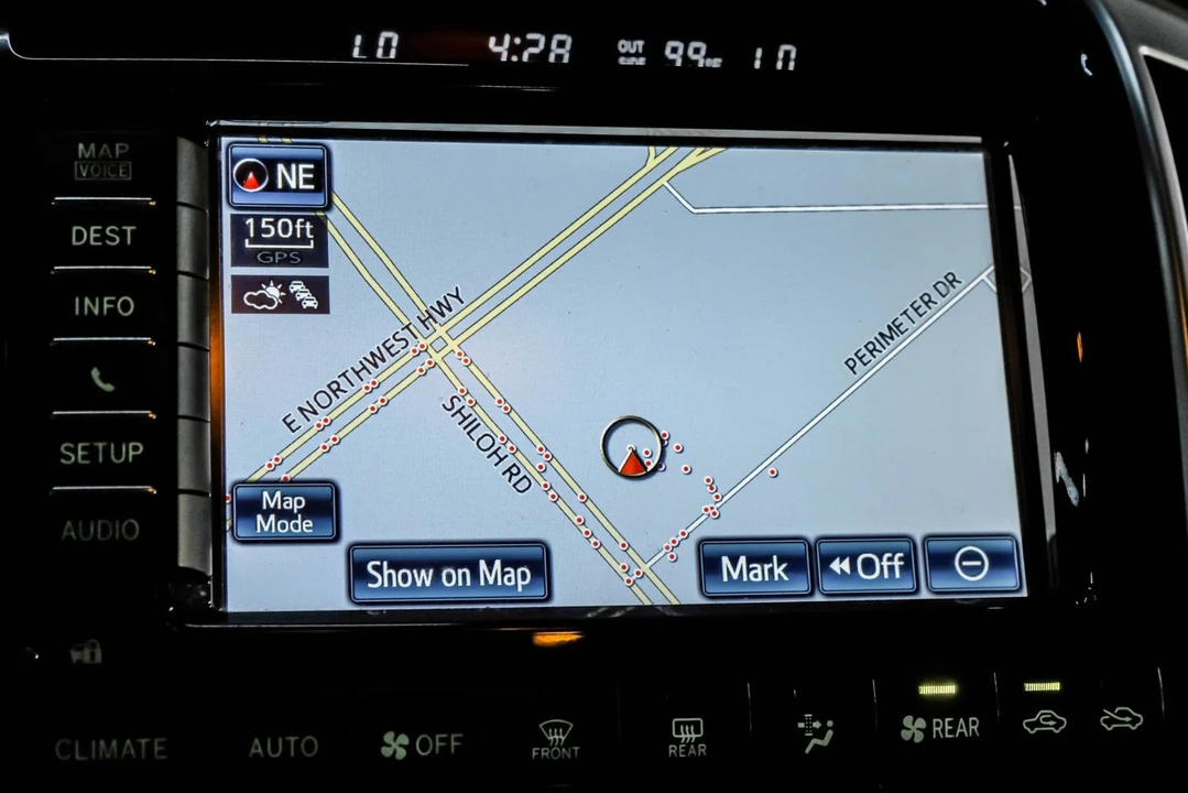 2015 Toyota J200 Land Cruiser - Image 29 of 31