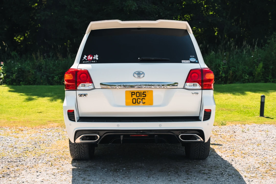 2015 Toyota J200 Land Cruiser - Image 6 of 31
