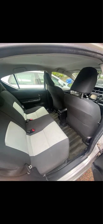 2015 Toyota Prius 3rd Gen - Image 4 of 9