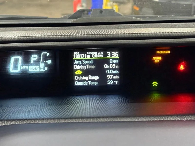 2015 Toyota Prius 3rd Gen - Image 12 of 12