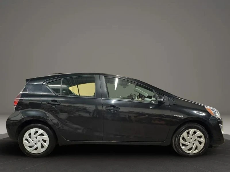 2015 Toyota Prius 3rd Gen - Image 6 of 12