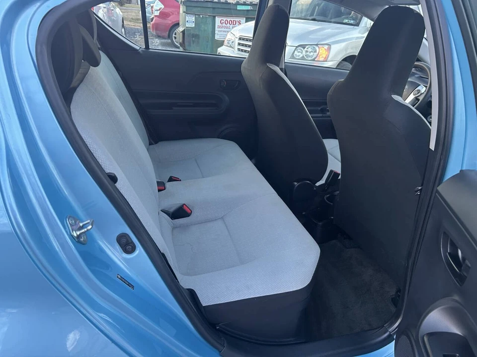 2015 Toyota Prius - Image 21 of 21