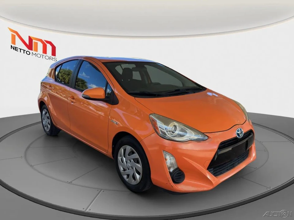 2015 Toyota Prius 3rd Gen - Image 7 of 21