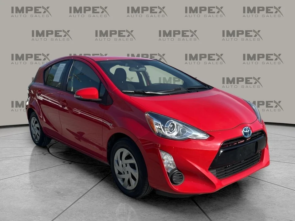 2015 Toyota Prius - Image 7 of 21