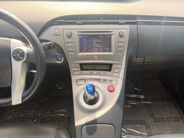 2015 Toyota Prius 3rd Gen - Image 19 of 21
